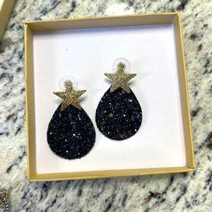 Felt back sparkly purple and blue star earrings